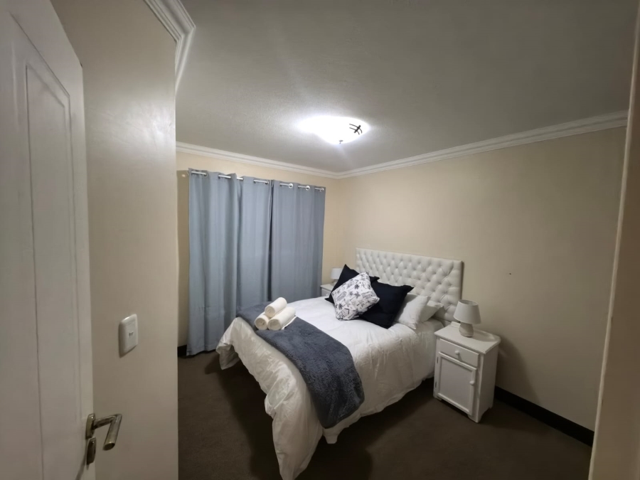3 Bedroom Property for Sale in Bayview Western Cape